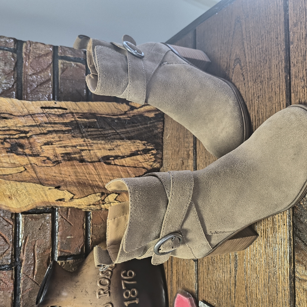 Women's Crown Vintage Ankle Boots - Tan
